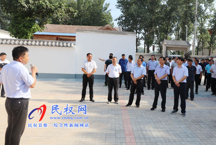 我縣開展2018年上半年鄉(xiāng)鎮(zhèn)重點工作巡查觀摩活動 我縣開展2018年上半年鄉(xiāng)鎮(zhèn)重點工作巡查觀摩活動