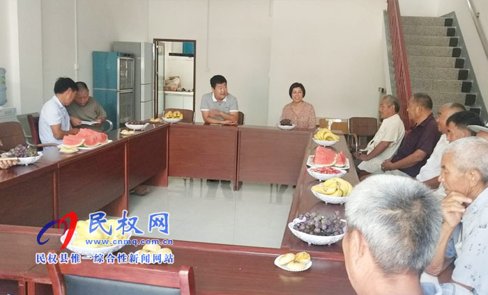 南華辦事處召開(kāi)迎“八一”優(yōu)撫對(duì)象座談會(huì) 南華辦事處召開(kāi)迎“八一”優(yōu)撫對(duì)象座談會(huì)