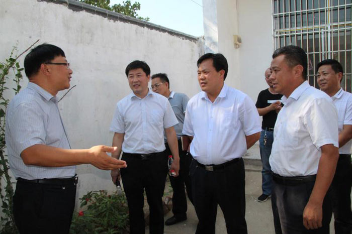 全縣改廁工作現(xiàn)場會(huì)在花園鄉(xiāng)召開 全縣改廁工作現(xiàn)場會(huì)在花園鄉(xiāng)召開
