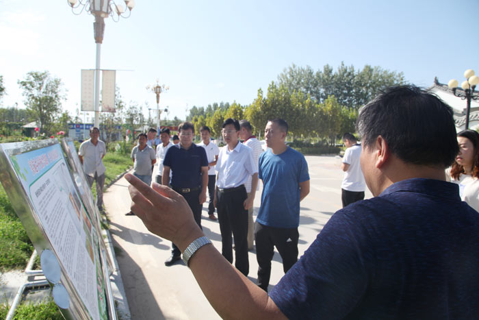 省水利廳水利風(fēng)景區(qū)專項工作檢查組調(diào)研我縣黃河故道水利風(fēng)景區(qū)建設(shè)情況 省水利廳水利風(fēng)景區(qū)專項工作檢查組調(diào)研我縣黃河故道水利風(fēng)景區(qū)建設(shè)情況