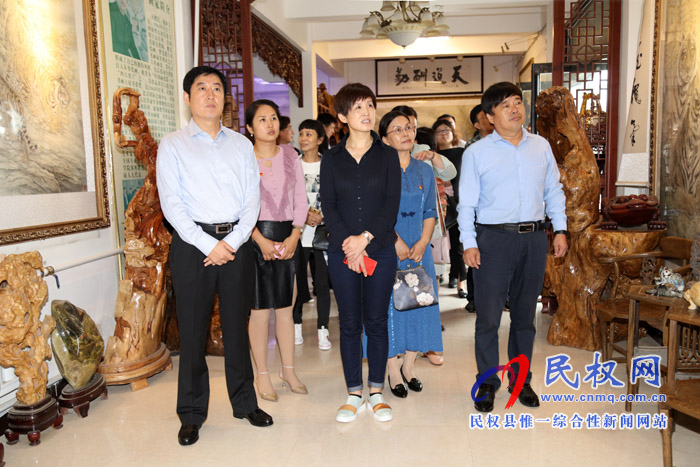 市社科聯(lián)到我縣調(diào)研社會科學(xué)普及基地建設(shè)工作 市社科聯(lián)到我縣調(diào)研社會科學(xué)普及基地建設(shè)工作