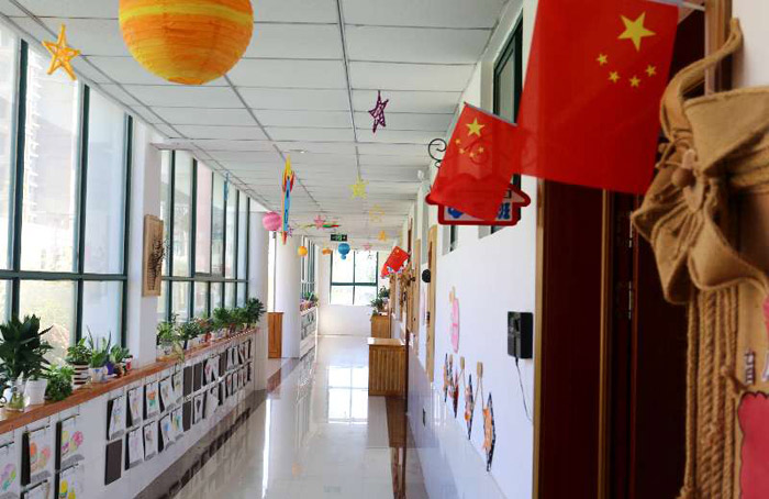 民東新區(qū)實驗幼兒園開展“慶祝國慶節(jié)”活動 民東新區(qū)實驗幼兒園開展“慶祝國慶節(jié)”活動