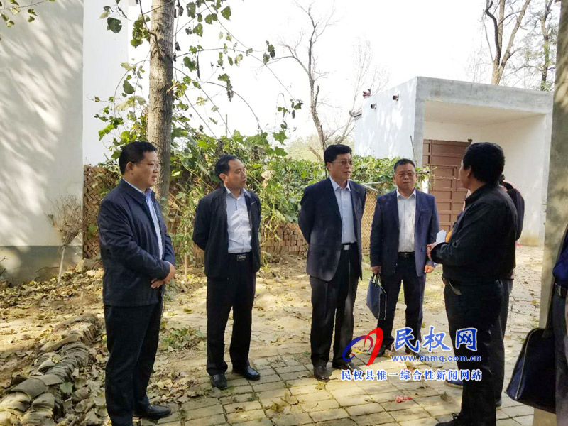 市人大副主任王琦到程莊鎮(zhèn)江集村開展“三五”基層工作日走訪活動(dòng) 市人大副主任王琦到程莊鎮(zhèn)江集村開展“三五”基層工作日走訪活動(dòng)