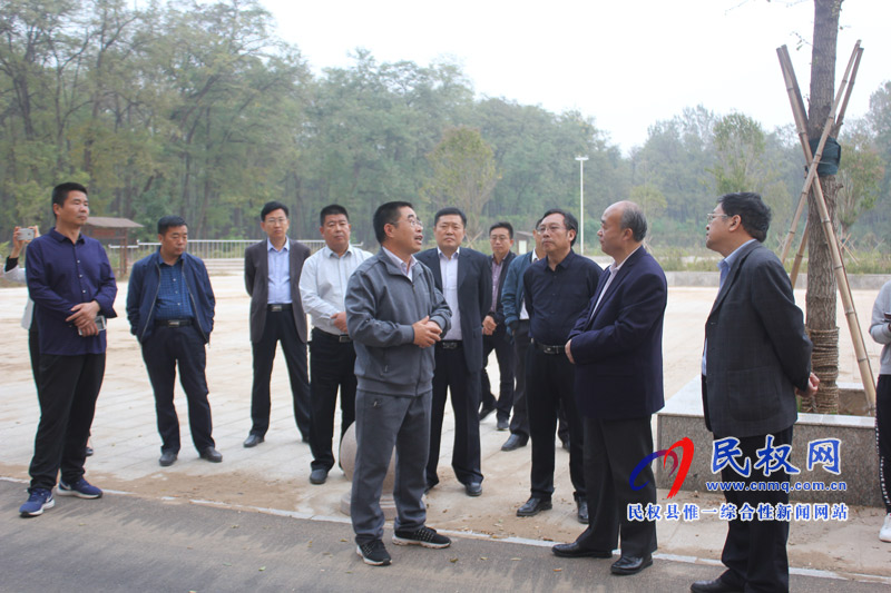 省人大常委會(huì)調(diào)研組蒞臨我縣對(duì)“十三五”規(guī)劃綱要實(shí)施情況進(jìn)行專(zhuān)題調(diào)研