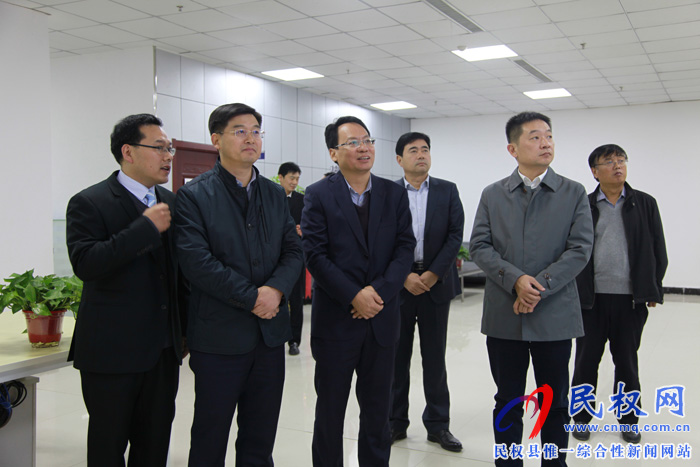 我縣舉行12345政府服務(wù)熱線辦公室揭牌儀式 我縣舉行12345政府服務(wù)熱線辦公室揭牌儀式