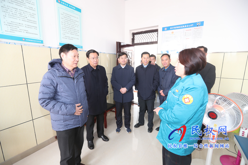 商丘市衛(wèi)生計生委主任張樹仁一行到我縣調(diào)研指導(dǎo)脫貧攻堅工作 商丘市衛(wèi)生計生委主任張樹仁一行到我縣調(diào)研指導(dǎo)脫貧攻堅工作