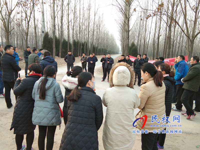 野崗鎮(zhèn)2018年度職工 冬季運(yùn)動會徒步穿越申甘林海積極倡導(dǎo)低碳生活 野崗鎮(zhèn)2018年度職工 冬季運(yùn)動會徒步穿越申甘林海積極倡導(dǎo)低碳生活