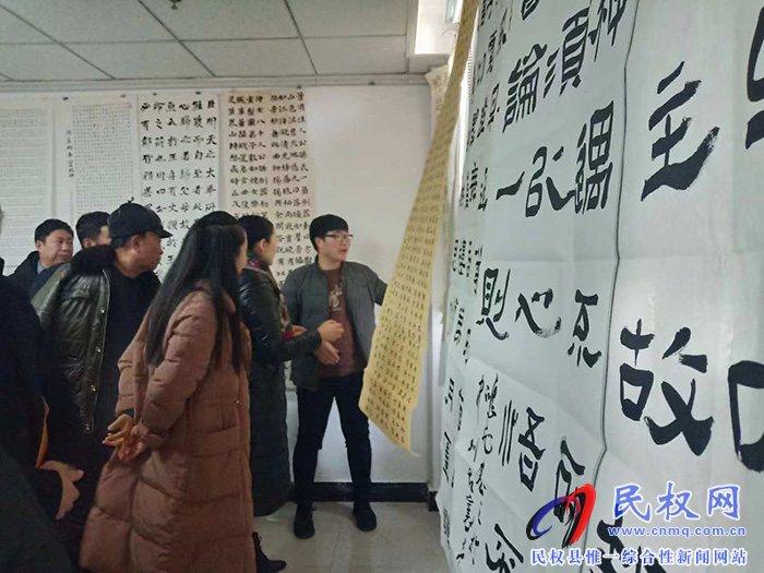 民權縣文聯(lián)舉辦書法作品點評現(xiàn)場會 民權縣文聯(lián)舉辦書法作品點評現(xiàn)場會