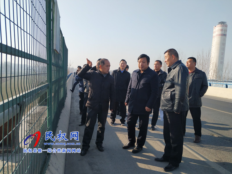 市政府副秘書長劉遠蒞民調(diào)研公路橋梁安全隱患排查工作 市政府副秘書長劉遠蒞民調(diào)研公路橋梁安全隱患排查工作
