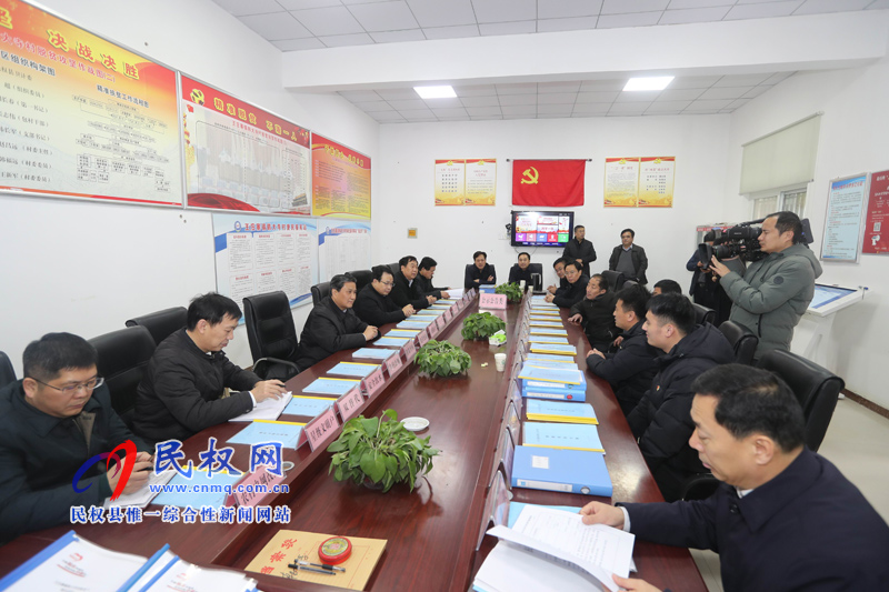 副省長(zhǎng)武國定到我縣慰問困難群眾駐村干部 調(diào)研水庫清淤工作 副省長(zhǎng)武國定到我縣慰問困難群眾駐村干部 調(diào)研水庫清淤工作