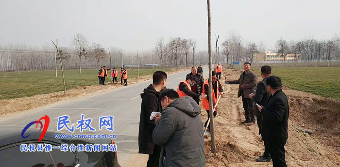 商丘市農(nóng)村公路督導(dǎo)組蒞臨民權(quán)督導(dǎo)“四好農(nóng)村路”建設(shè)工作 商丘市農(nóng)村公路督導(dǎo)組蒞臨民權(quán)督導(dǎo)“四好農(nóng)村路”建設(shè)工作
