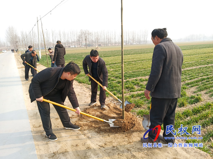 白云寺鎮(zhèn)開展春季義務(wù)植樹活動 白云寺鎮(zhèn)開展春季義務(wù)植樹活動