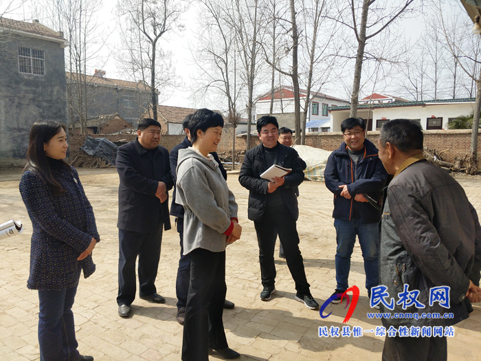 縣人大常委會主任周燕、副縣長朱琳到老顏集鄉(xiāng)督導(dǎo)脫貧攻堅工作