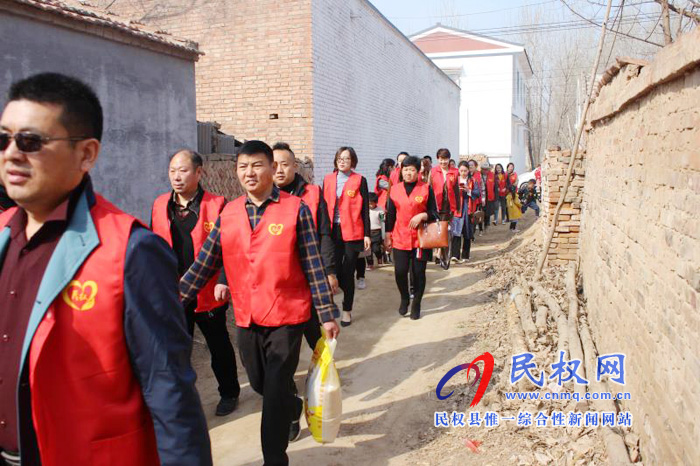 民權(quán)公益聯(lián)盟看望慰問(wèn)腦癱患者袁鳳蓮 民權(quán)公益聯(lián)盟看望慰問(wèn)腦癱患者袁鳳蓮