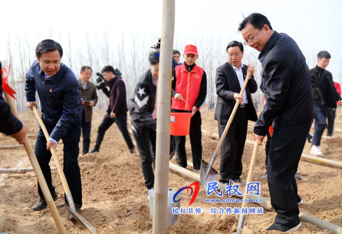 共植媒體林 同迎故道春——省委常委、宣傳部長江凌蒞民植新綠、造“媒林”