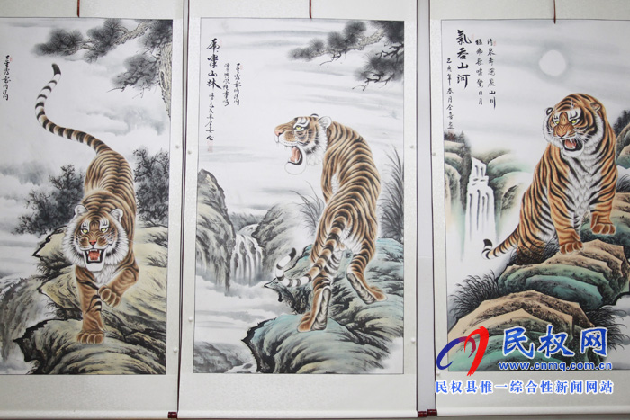 中國畫虎第一村：河南26歲小伙直播賣畫，一場賣出40多幅