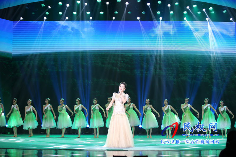 何處心安 美麗民權(quán):民權(quán)縣慶祝新中國成立70周年文藝晚會(huì)隆重舉行 何處心安 美麗民權(quán):民權(quán)縣慶祝新中國成立70周年文藝晚會(huì)隆重舉行