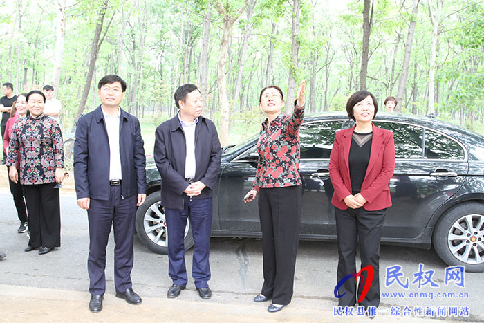 民革省委主委、省政協(xié)副主席李英杰蒞民參加“共植同心林 共圓中國夢”活動