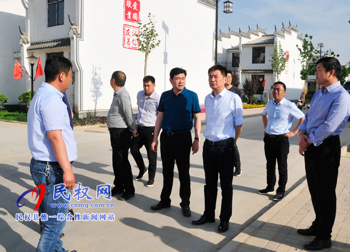 縣委常委、縣委辦公室主任孟亞松調(diào)研鄉(xiāng)村振興工作