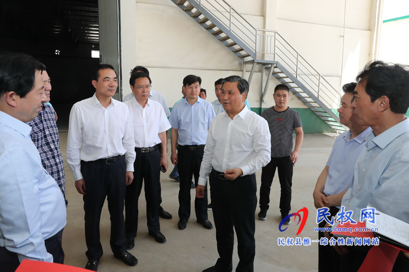副省長武國定蒞民調(diào)研糧食安全和脫貧攻堅工作