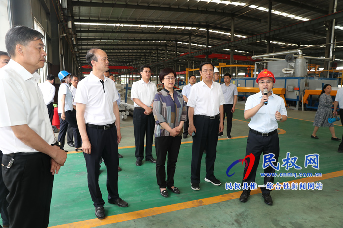 全市工業(yè)經(jīng)濟(jì)發(fā)展暨重點(diǎn)工業(yè)項目建設(shè)觀摩組蒞民 全市工業(yè)經(jīng)濟(jì)發(fā)展暨重點(diǎn)工業(yè)項目建設(shè)觀摩組蒞民