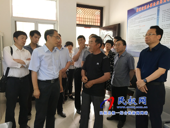 省發(fā)改委副主任支安宇到我縣調(diào)研農(nóng)業(yè)水價(jià)綜合改革工作開展情況 省發(fā)改委副主任支安宇到我縣調(diào)研農(nóng)業(yè)水價(jià)綜合改革工作開展情況