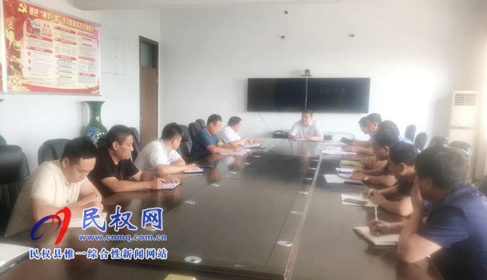 我縣各單位、各鄉(xiāng)鎮(zhèn)（街道辦）傳達(dá)貫徹全縣脫貧攻堅(jiān)推進(jìn)會(huì)精神