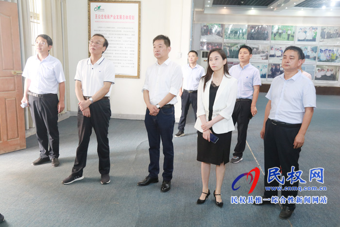 省文化體制改革和發(fā)展工作領(lǐng)導(dǎo)小組蒞民調(diào)研文化和旅游融合發(fā)展工作 省文化體制改革和發(fā)展工作領(lǐng)導(dǎo)小組蒞民調(diào)研文化和旅游融合發(fā)展工作