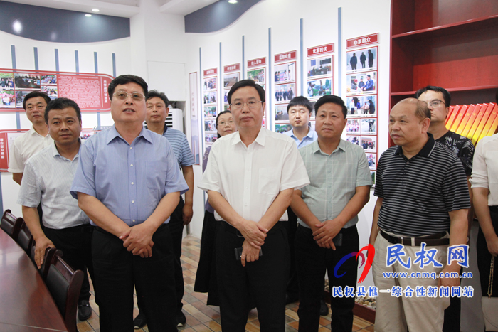 市人大常委會(huì)評(píng)議組到我縣調(diào)研文化廣電旅游工作 市人大常委會(huì)評(píng)議組到我縣調(diào)研文化廣電旅游工作