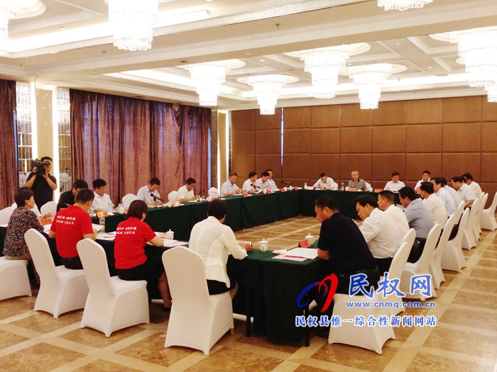 副省長武國定到民權(quán)調(diào)研脫貧攻堅工作 副省長武國定到民權(quán)調(diào)研脫貧攻堅工作