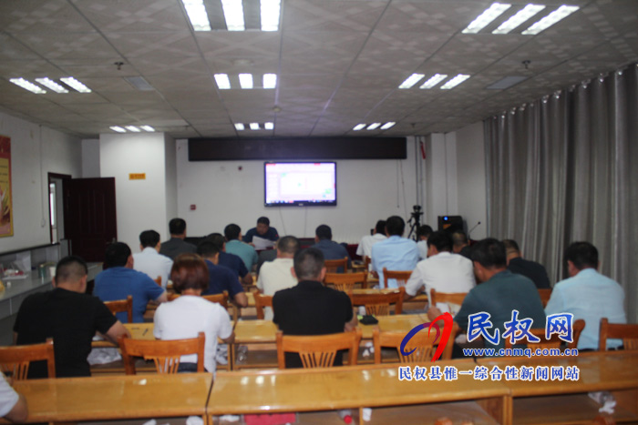 縣環(huán)保局組織開展行政執(zhí)法業(yè)務培訓 縣環(huán)保局組織開展行政執(zhí)法業(yè)務培訓