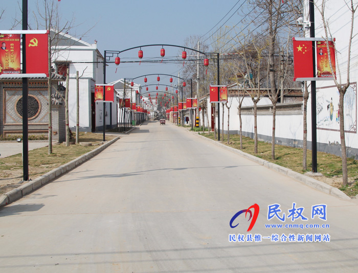 花園鄉(xiāng):扮靚環(huán)境迎“雙節(jié)” 花園鄉(xiāng):扮靚環(huán)境迎“雙節(jié)”