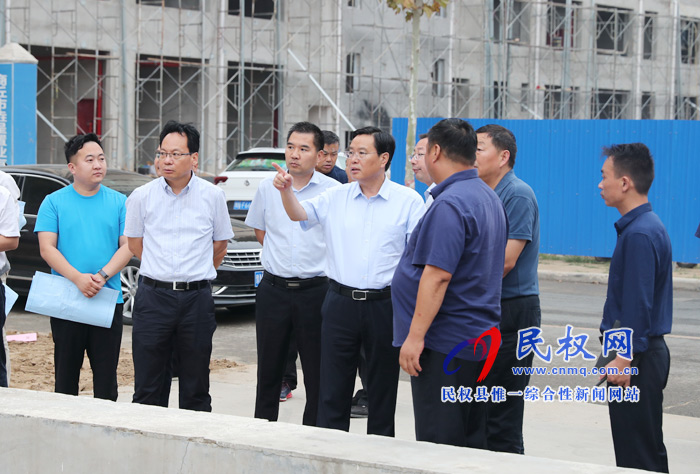 市人大常委會副主任、縣委書記姬脈常調(diào)研我縣城市水系建設(shè)工作