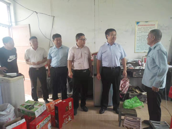 王莊寨鎮(zhèn):開展情暖中秋關(guān)愛敬老院老人活動(dòng) 王莊寨鎮(zhèn):開展情暖中秋關(guān)愛敬老院老人活動(dòng)