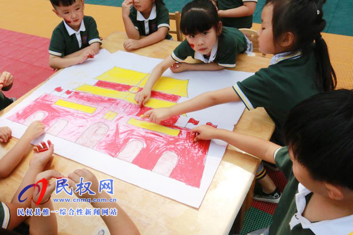民東新區(qū)實(shí)驗(yàn)幼兒園舉行“迎國慶 愛祖國”繪畫主題活動 民東新區(qū)實(shí)驗(yàn)幼兒園舉行“迎國慶 愛祖國”繪畫主題活動