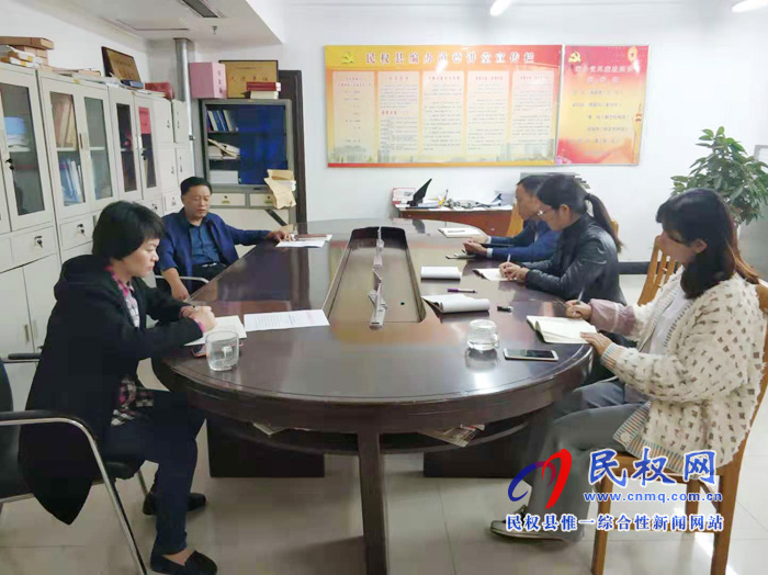 我縣各單位、鄉(xiāng)鎮(zhèn)（街道）傳達(dá)貫徹全縣脫貧攻堅(jiān)工作推進(jìn)會(huì)議精神