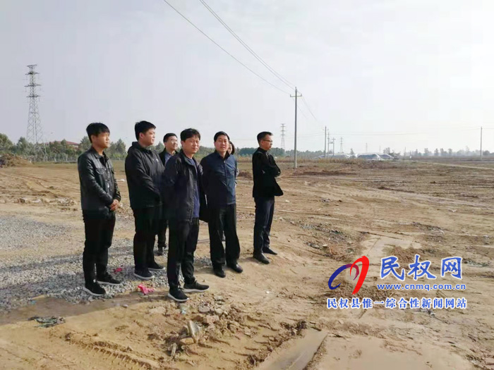 縣委常委、副縣長房季組織召開保稅物流中心項目推進會