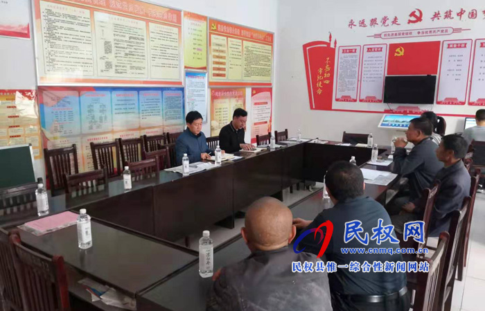 縣委常委、副縣長房季到龍?zhí)伶?zhèn)渾北村調(diào)研基層黨建工作
