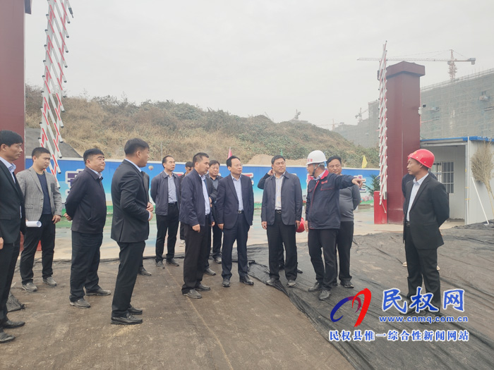 縣委常委、常務(wù)副縣長李啟峰實地督查我縣重點項目、建筑工地“揚塵治理”及安全生產(chǎn)工作