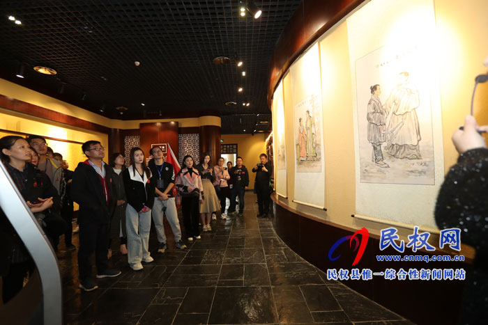 “鄉(xiāng)村振興 出彩中原”全國(guó)融媒體看河南暨全國(guó)百家媒體商丘行在我縣 “媒林”正式啟動(dòng) “鄉(xiāng)村振興 出彩中原”全國(guó)融媒體看河南暨全國(guó)百家媒體商丘行在我縣 “媒林”正式啟動(dòng)