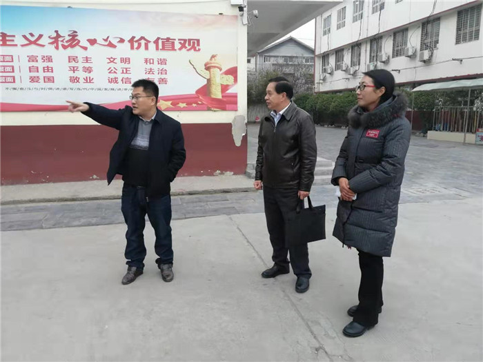 民權(quán)縣第三小學(xué)迎接市級文明校園復(fù)查驗收 民權(quán)縣第三小學(xué)迎接市級文明校園復(fù)查驗收