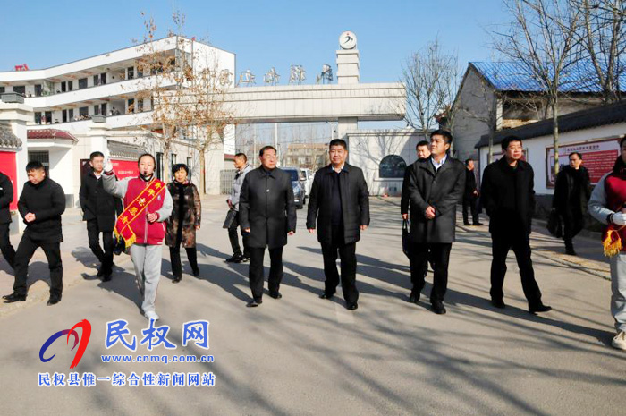 山東省梁山縣教育考察團一行到我縣考察調(diào)研