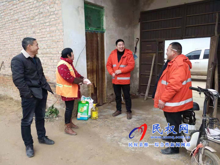 王莊寨鎮(zhèn):關(guān)愛環(huán)衛(wèi)工人暖冬行動 王莊寨鎮(zhèn):關(guān)愛環(huán)衛(wèi)工人暖冬行動