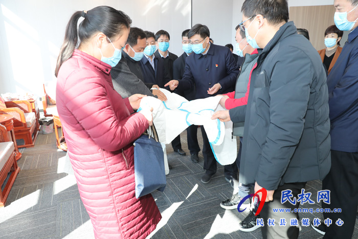 縣委副書記、縣長(zhǎng)張團(tuán)結(jié)調(diào)研疫情期間我縣企業(yè)復(fù)工復(fù)產(chǎn)情況