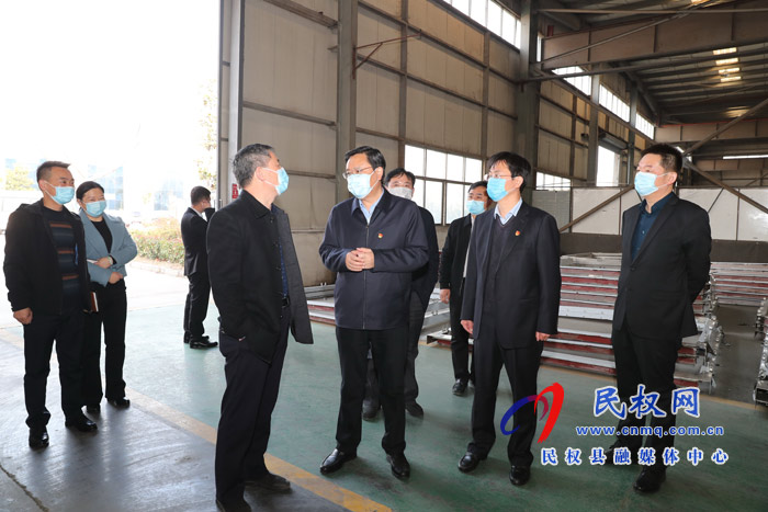 市人大常委會(huì)副主任、縣委書記姬脈常開展走訪服務(wù)工業(yè)企業(yè)活動(dòng)