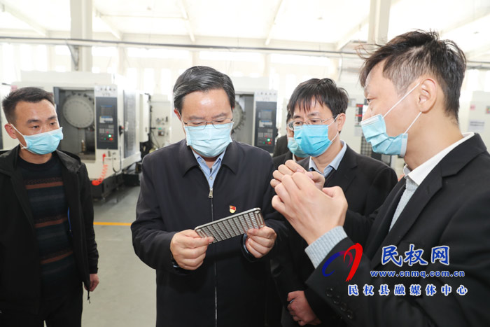 市人大常委會(huì)副主任、縣委書記姬脈常開展走訪服務(wù)工業(yè)企業(yè)活動(dòng)