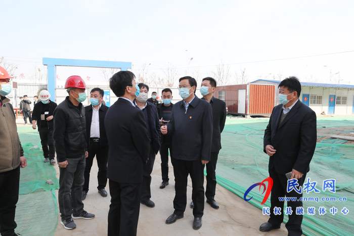 市人大常委會(huì)副主任、縣委書記姬脈常開展走訪服務(wù)工業(yè)企業(yè)活動(dòng)