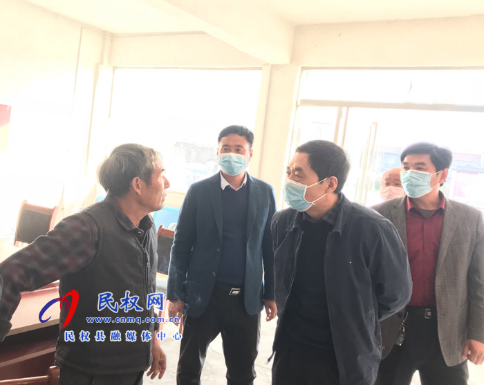 縣委常委、組織部長(zhǎng)何玉明到禇廟鄉(xiāng)檢查督導(dǎo)脫貧攻堅(jiān)工作