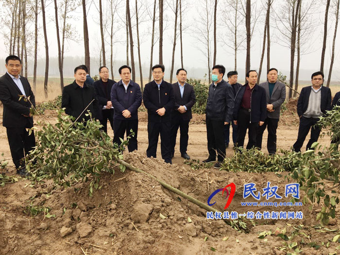 縣委副書記、縣長(zhǎng)張團(tuán)結(jié)到我縣部分鄉(xiāng)鎮(zhèn)調(diào)研