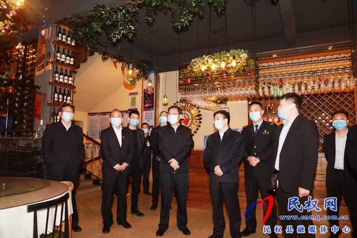 市人大常委會副主任、縣委書記姬脈常查看我縣重點公共服務業(yè)場所復工復產(chǎn)工作